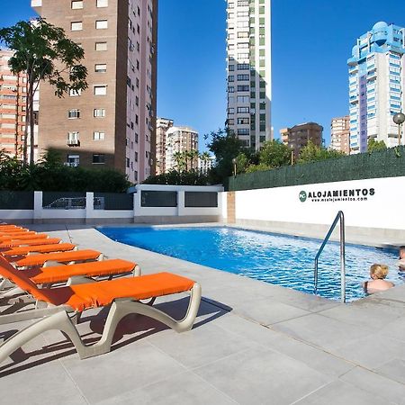 Apartamentos Amalia By Mc Бенидорм Экстерьер фото